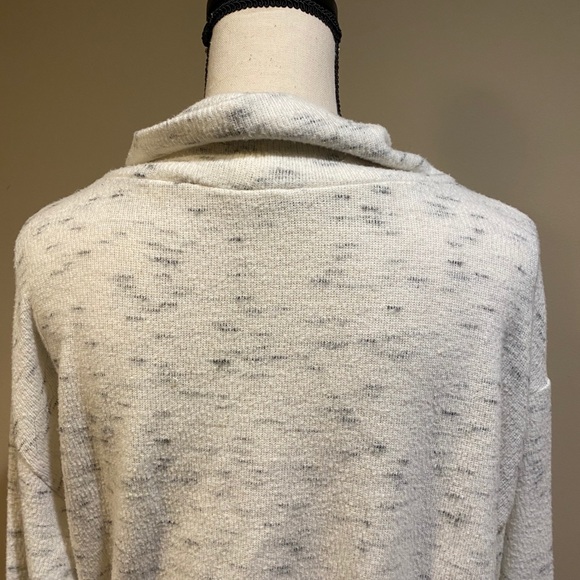 Anthropologie White Gray Turtleneck Sweater - Picture 7 of 10